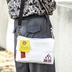 New vintage-style eco-friendly DuPont paper bag