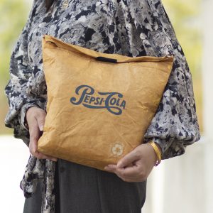 2025 latest vintage eco-friendly DuPont paper bag